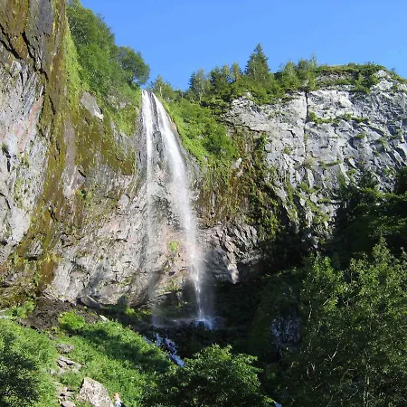 Appartamento T3 Confortable Avec Parking Et Wifi Au Mont-dore - Fr-1-608-87 Le Mont-Dore